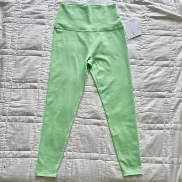 Beyond Yoga Rib High Waisted Midi Legging size M NWT - Picture 1 of 4